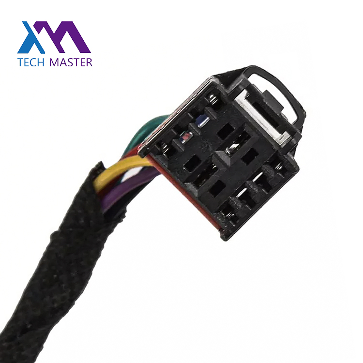 Кронштейн переднего крыла Porsche Cayenne 2011-2014