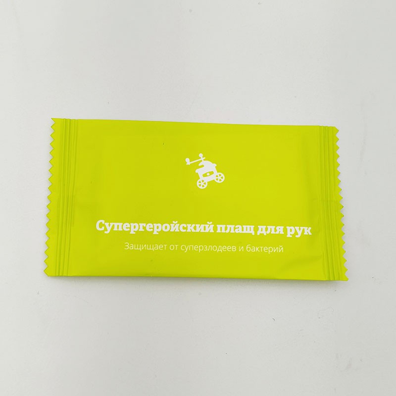 Single Pack Hygenic Antibacterial Wet Wipes Nonwoven Fabric Cleaning Tissues