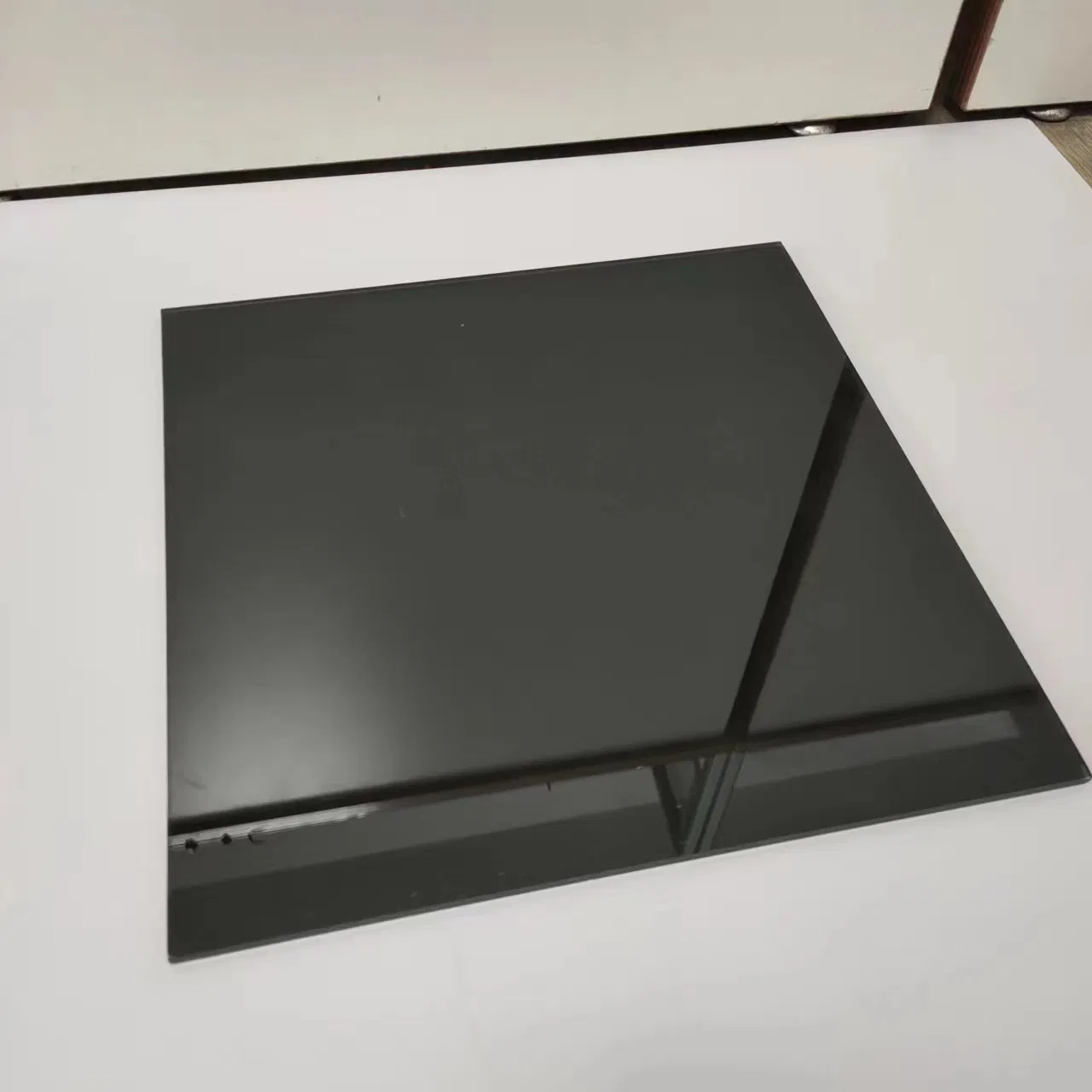 4 to 6mm Dark Deep Euro Gray Black Tinted Reflective Float Glass