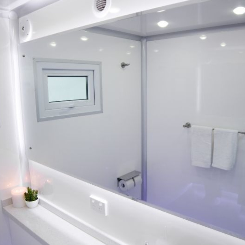 Trailer Part, Portable Toilet, Movable Trailer Toilet