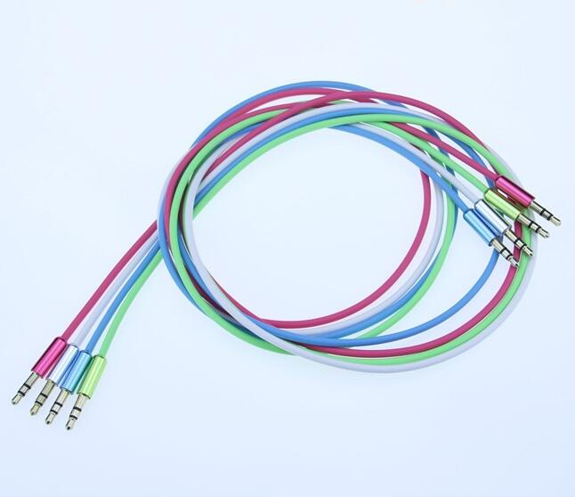 Аудиокабель 3.5 мм эластичный