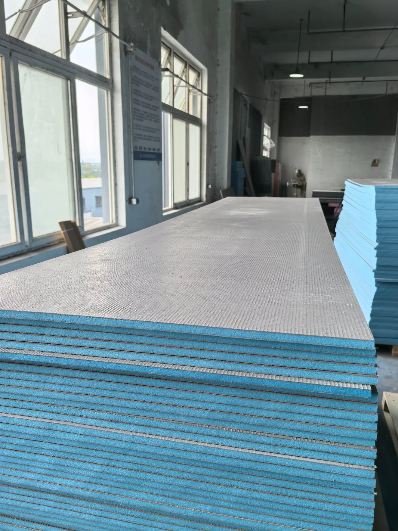 Влагостойкая изоляционная плита для плитки