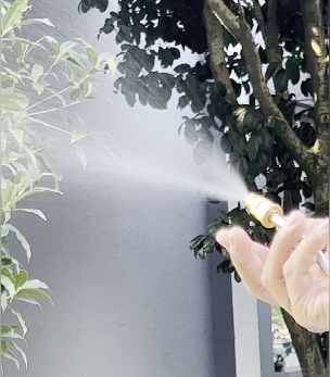 Powerful 18V Cordless Backpack Sprayer for Easy Chemical Application