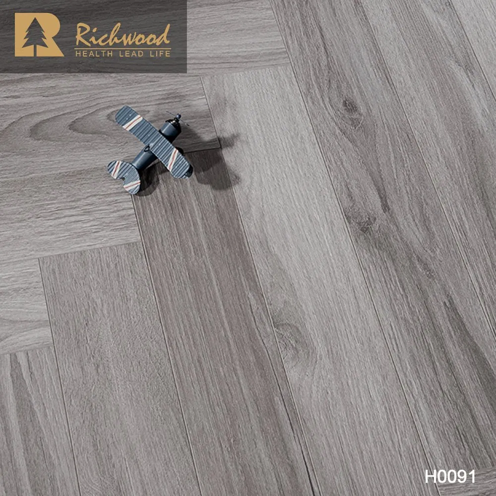 High-Density Fiberboard Oak Parquet Zero Formaldehyde Added Vinyl Herringbone Parquet Collection Laminated Wood Floor Building Material