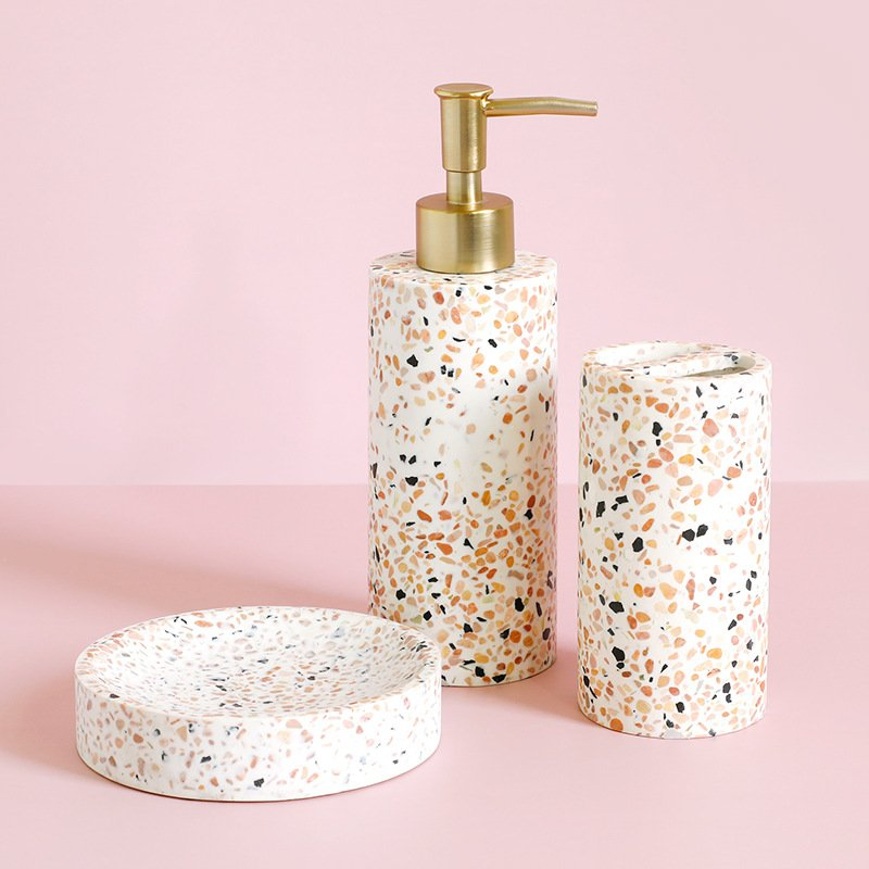 Elegant 3-Piece Resin Bathroom Accessory Set for Home