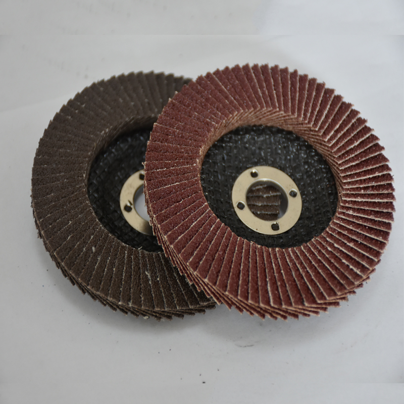 Лепестковый круг 4.5 дюйма, абразивный, зерно 40