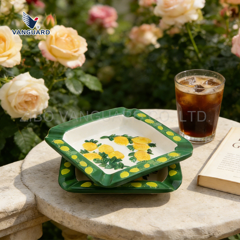 Green High Quality Ashtray Square Ceramic Cigarette Ashtray for Home Decor