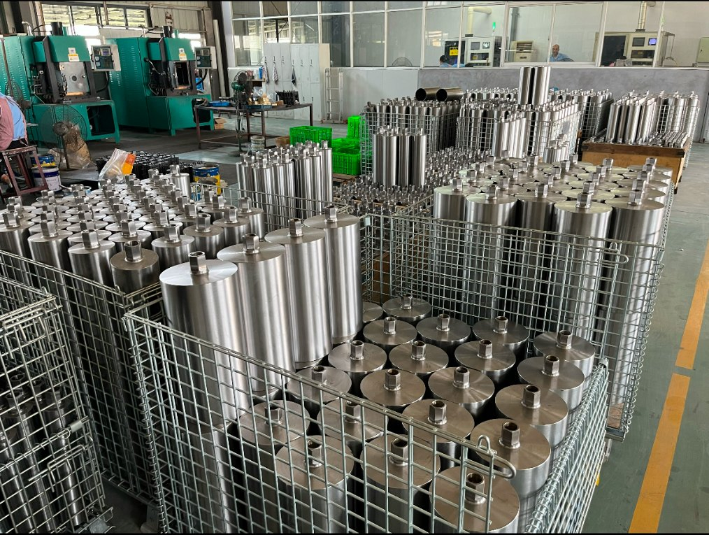 Heavy-Duty Adjustable Multi-Function Workbench, 32.2kg, 441 Lbs Capacity