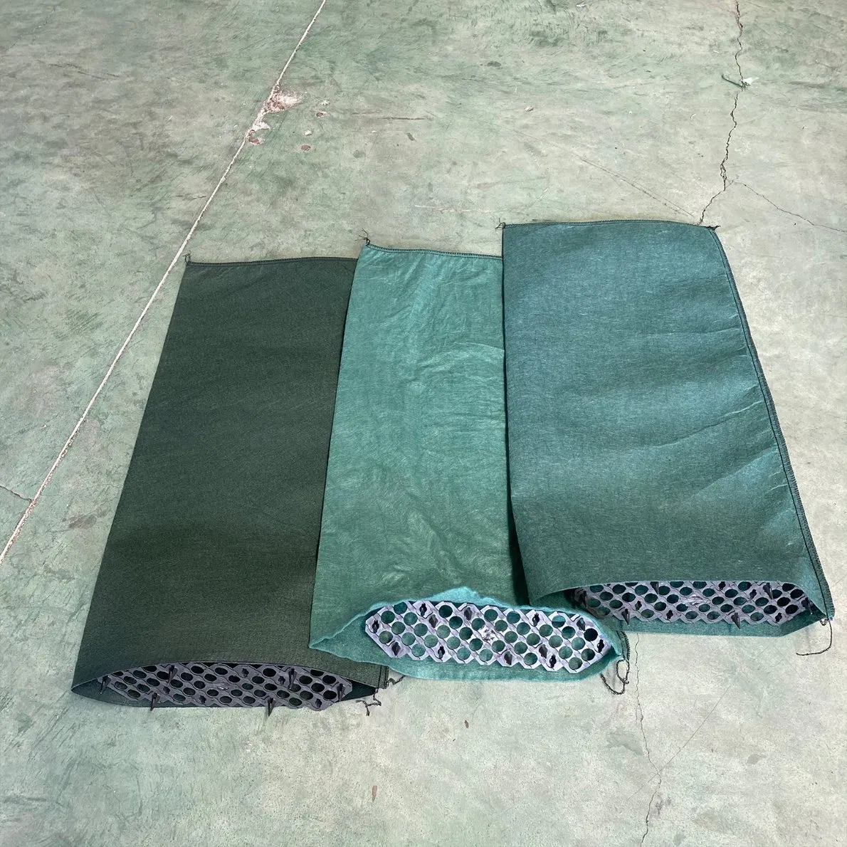 Woven Polypropylene Polyester Non-Woven Geotextile Geotextile Large Sandbags for Slope Protection 150G/M2