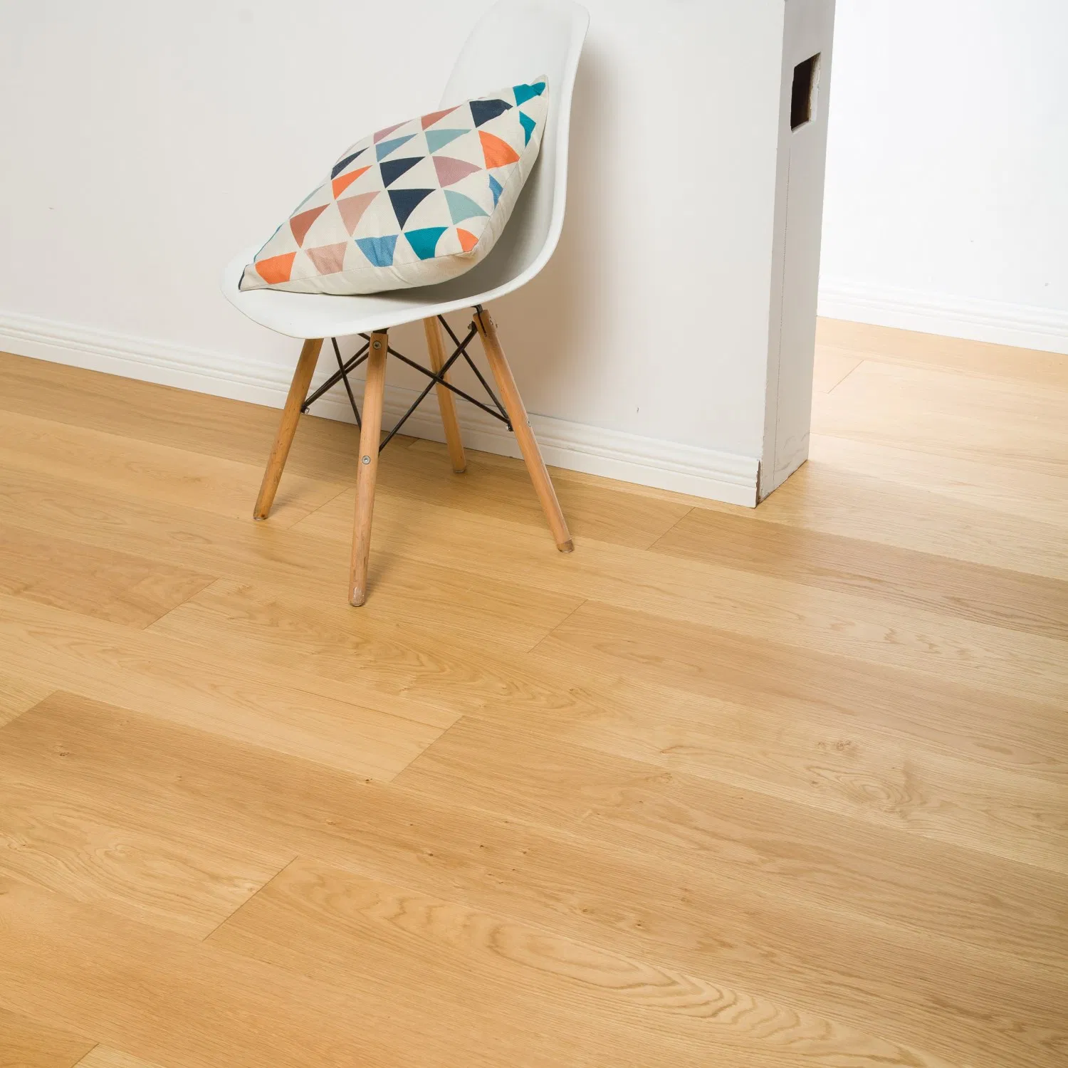 Pure Three-Layer Solid Wood Engineered Flooring Ab Grade 15mm