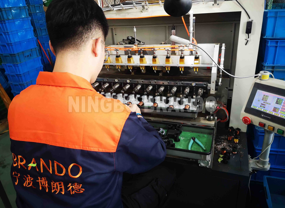 Катушка соленоидного клапана 110V/220VAC 17W