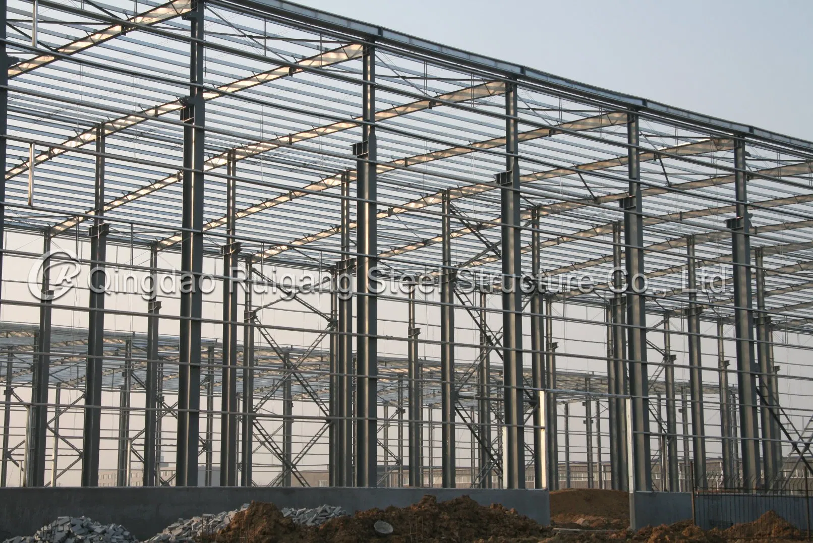 Portal Frame Steel Structure Building Construction Prefabricated Commercial Warehouse/Industrial Fabricated Workshop/Prefab Office/Farm Metal Shed for Storage