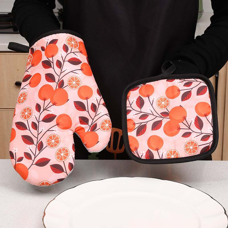 Heat-Insulating Gloves, High-Temperature Resistant and Anti-Scalding Gloves, Anti-Slip Oven and Microwave Oven Gloves