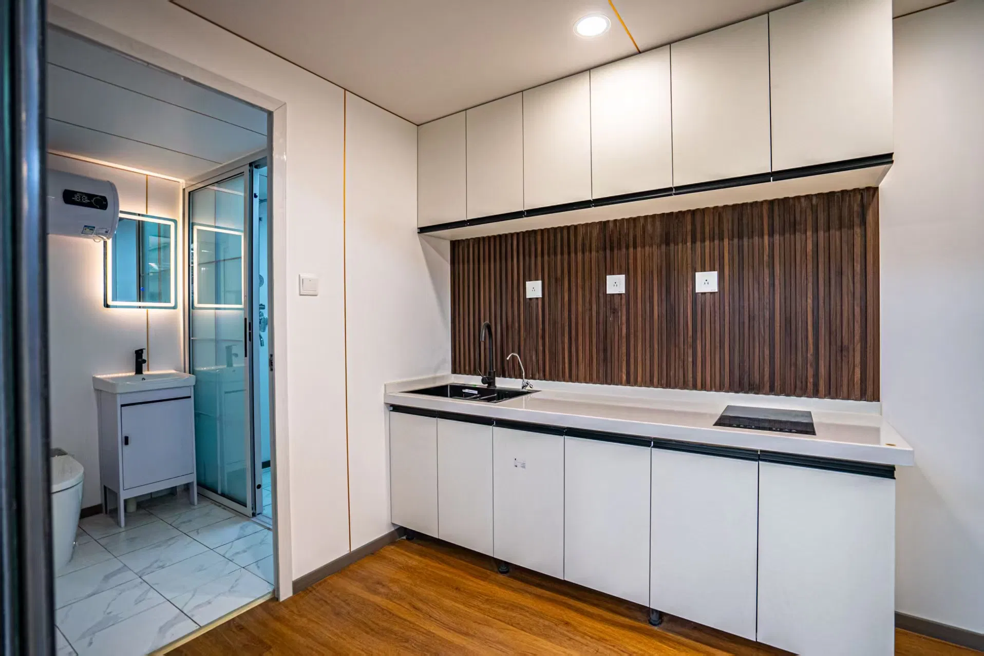 CH Brand 20FT Smart House Space Capsule House Commercial Steel Apple House