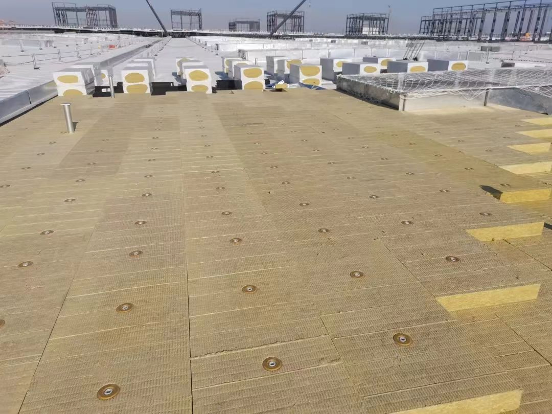 Jialiang 120 Kg/M³ Precision Cut Insulation Rock Wool Strips for Sandwich Panel Manufacturing