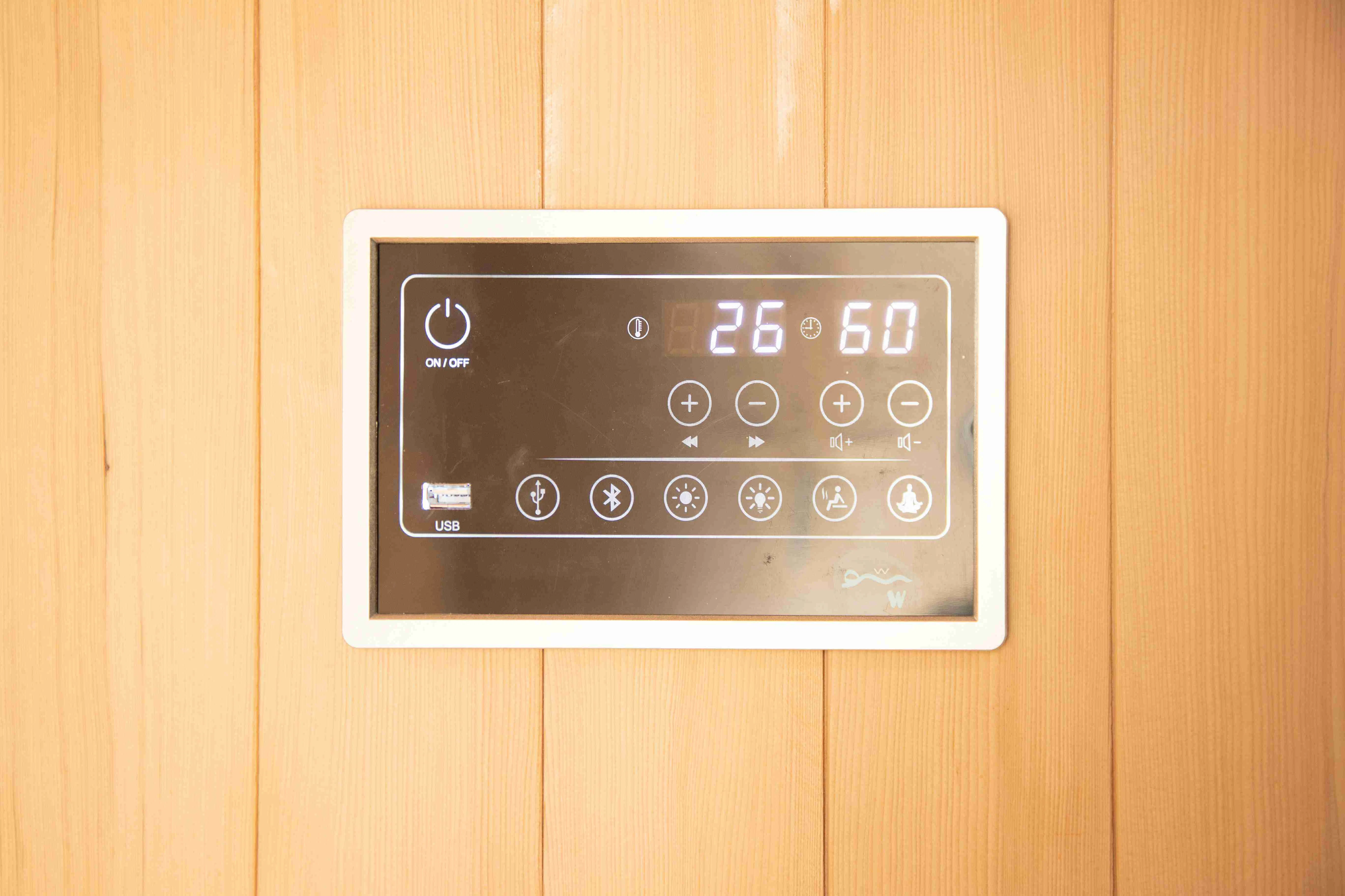 Modern 2 Person Dry Steam Sauna Room with Harvia Sauna Stove