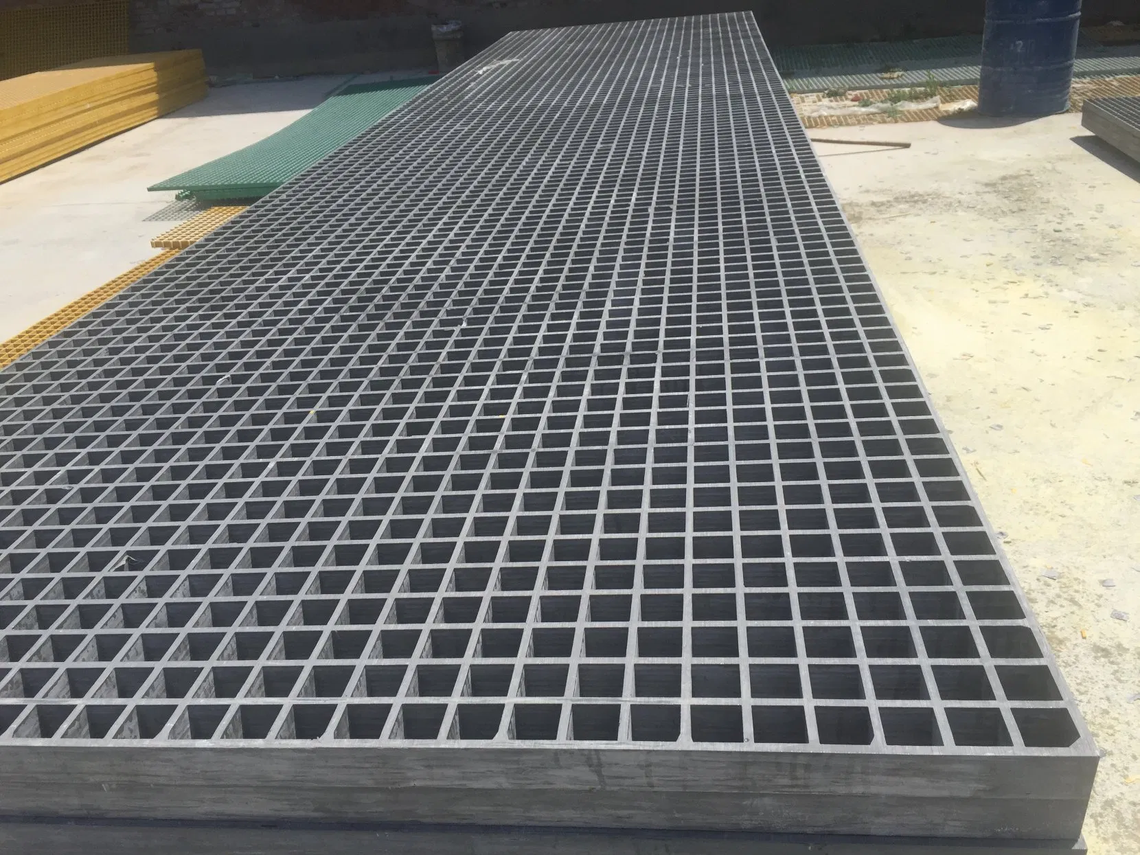High Strength Fiberglass FRP Mesh Walkway Grating