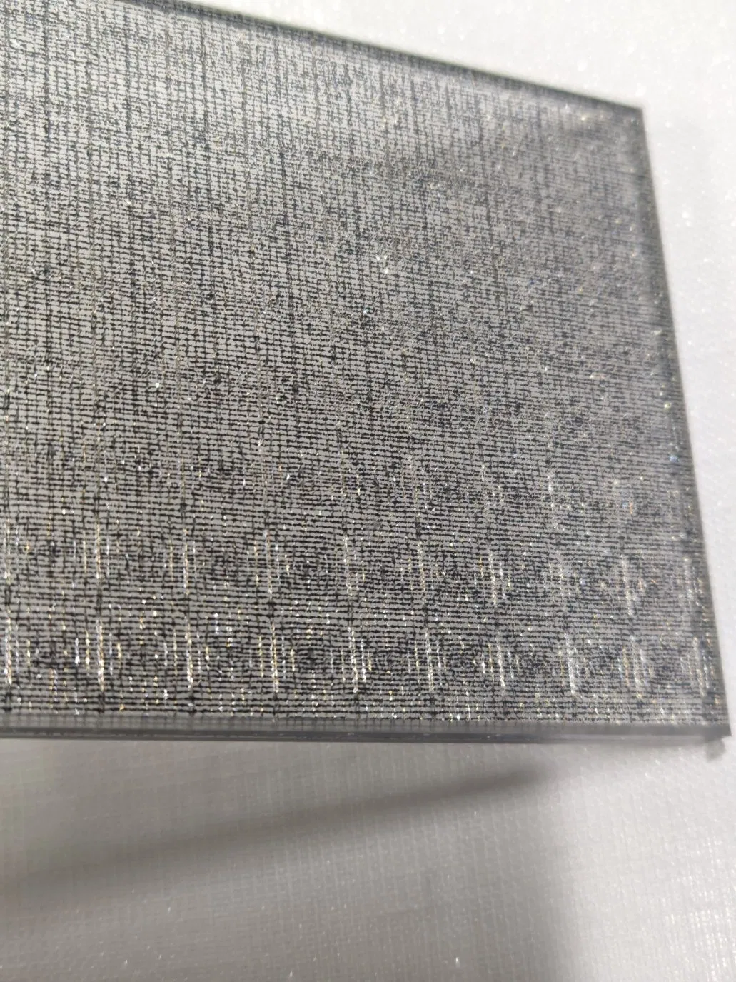 Clear and Tinted Laminated Glass for Stylish Interior Design