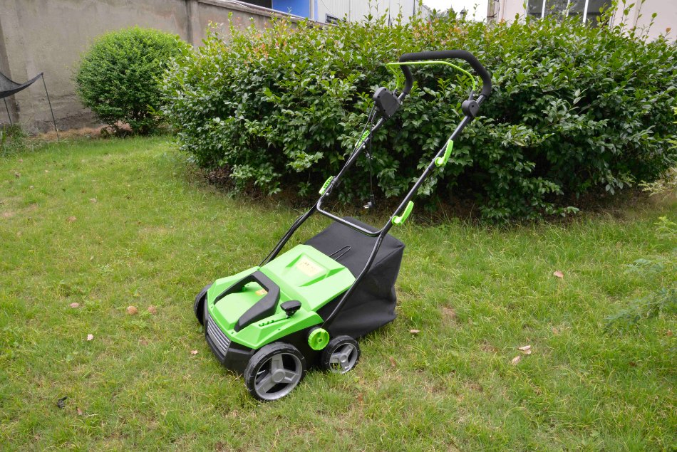 Garden Power Tool Electric Scarifier and Rake 2-in-1 Lawn Dethatcher Mobile Agriculture Lawn Mover