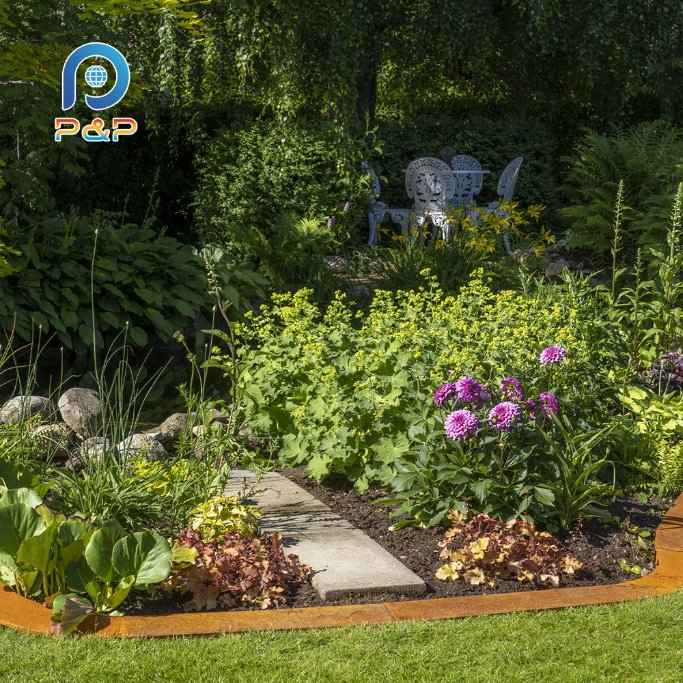 Durable Premium Round Garden Edging Fence in Corten Steel