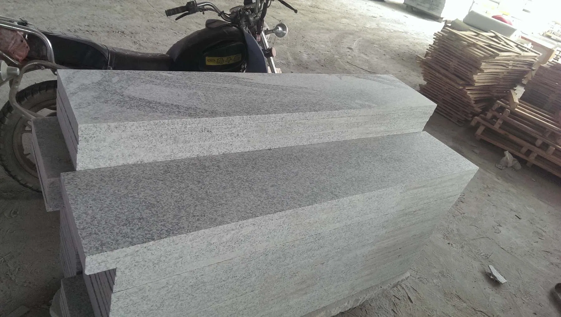 Polished Flamed Honed Sandblasted Bushammered Chiseled Basalt