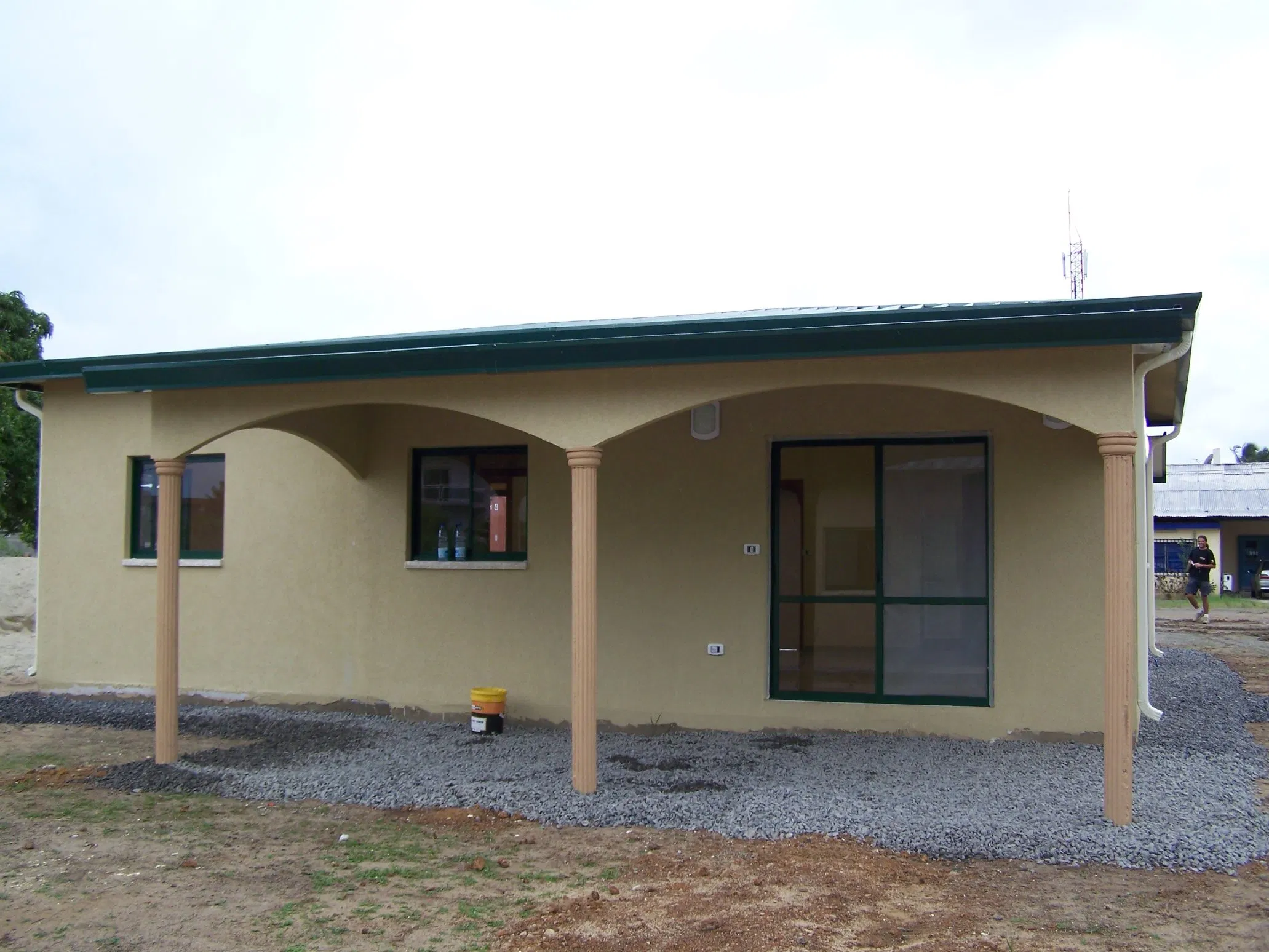 Free Design Light Gauge Steel Frame Prefab House with 3 Bedrooms Garage