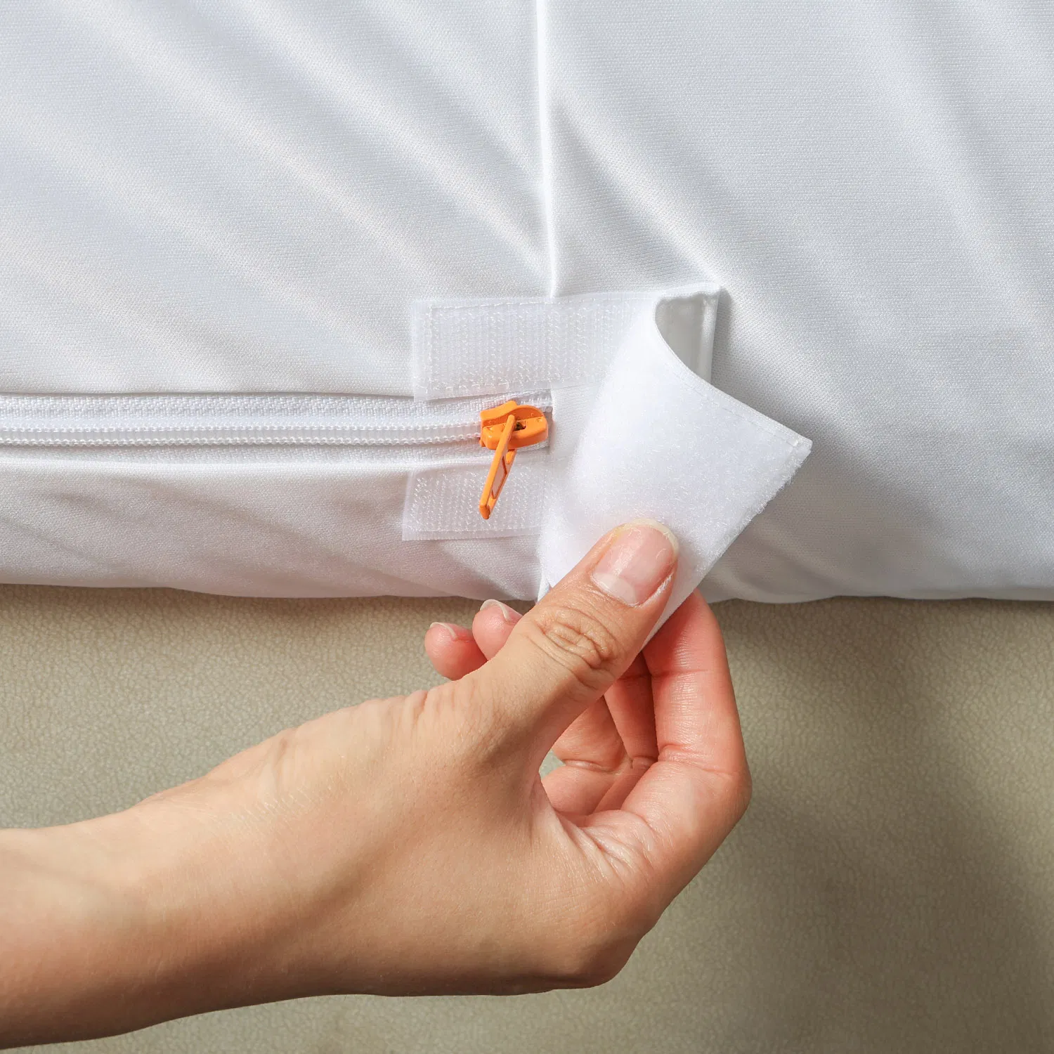 Hotel-Bedding Waterproof Mattress Protector Zippered Eco-Friendly Mattress Cover