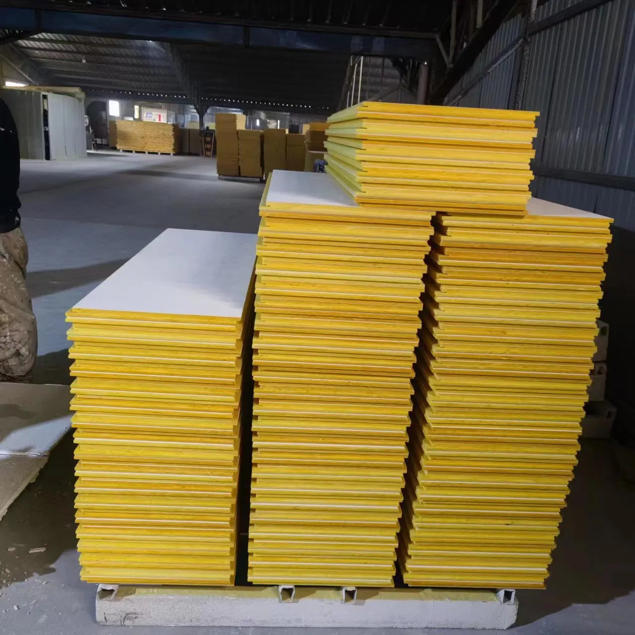 600X600 / 600X1200 Fiberglass Acoustic False Ceiling System Fireproof Ceiling Panels
