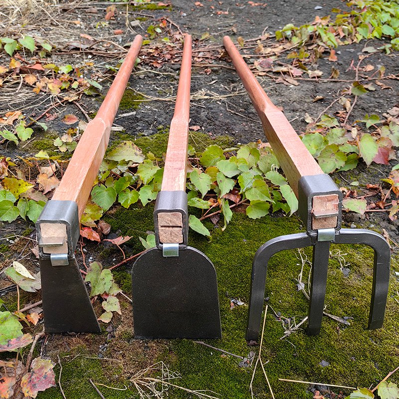 Garden Tools Farming Carbon Steel Forged with Long Wood Handle Weeding Hoe