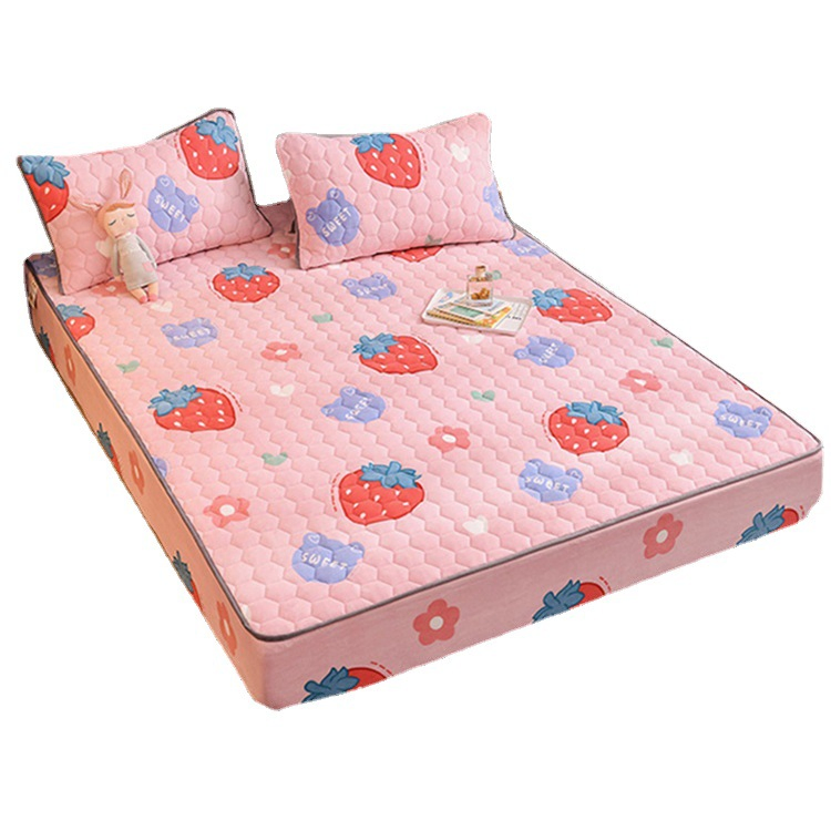 Queen Size Bed Cover Quilted Waterproof Mattress Protector