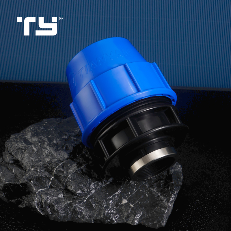 PP PVC CPVC Compression Irrigation Pipe Socket Coupling Tee Elbow Male Femal Adapter Fitting for HDPE Pipe