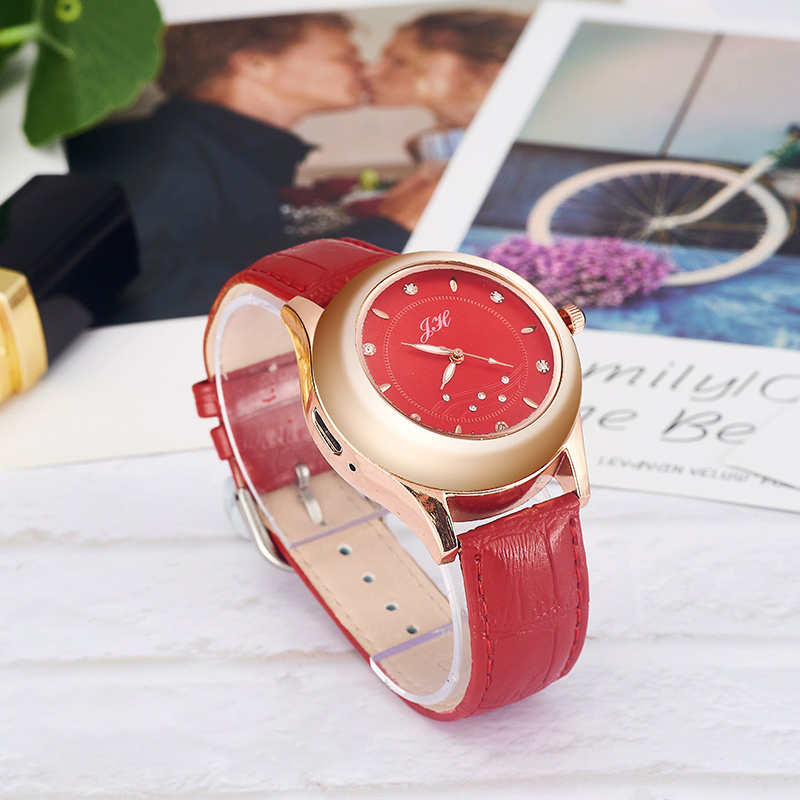 Women Wristwatch Fashion Built-in Lighter Female Watches for Ladies