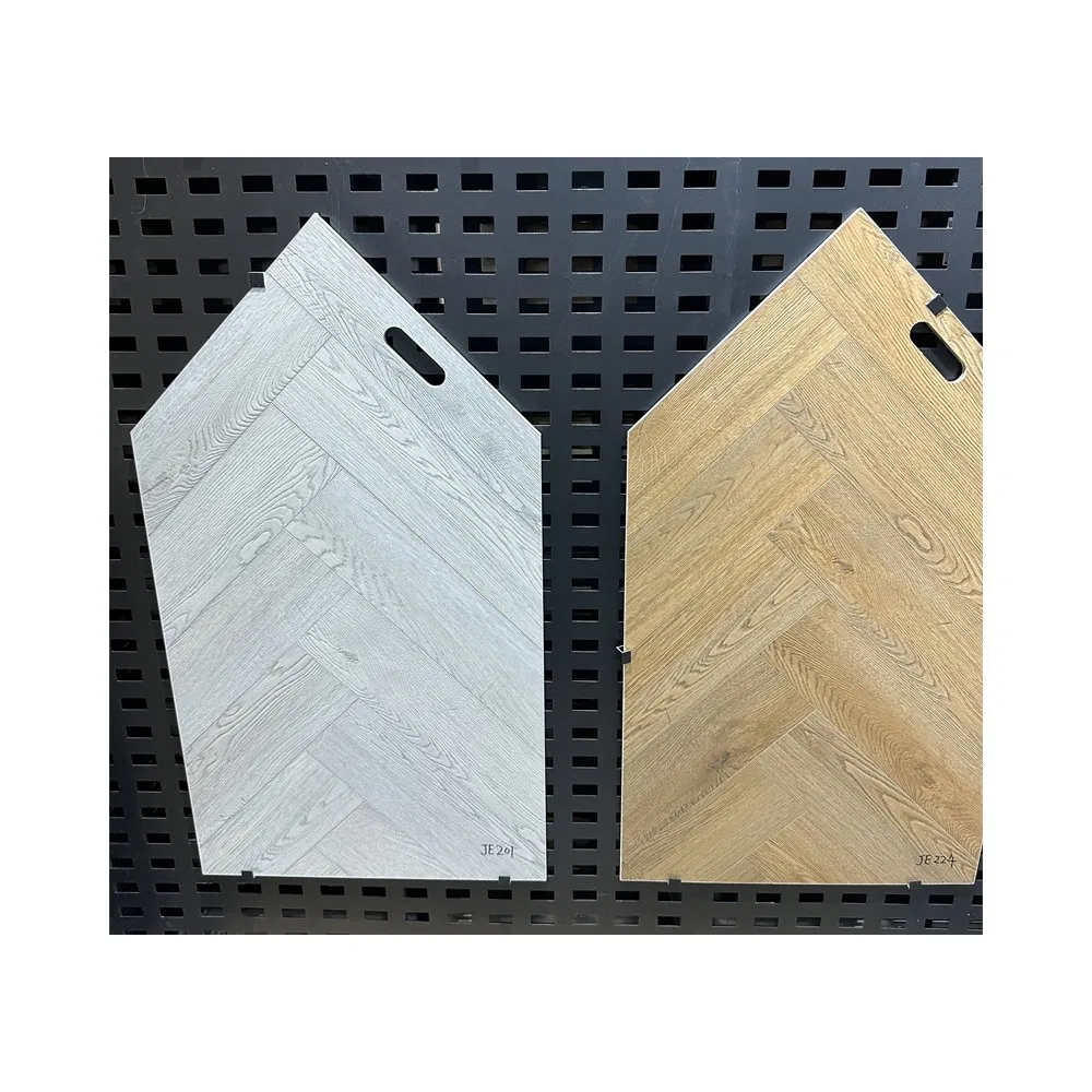 Водостойкий виниловый ламинат SPC 'Елочка' под дуб