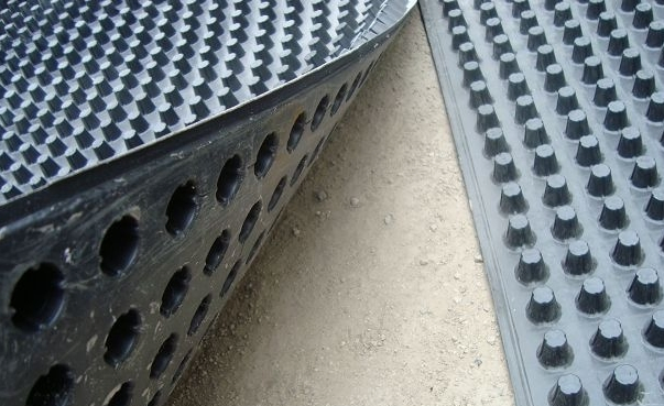 Manufacturers Drainage Board Wholesale PE Plastic Drain Board Water Storage Siphon System Building Garage Garden Auspicious Drainage Board