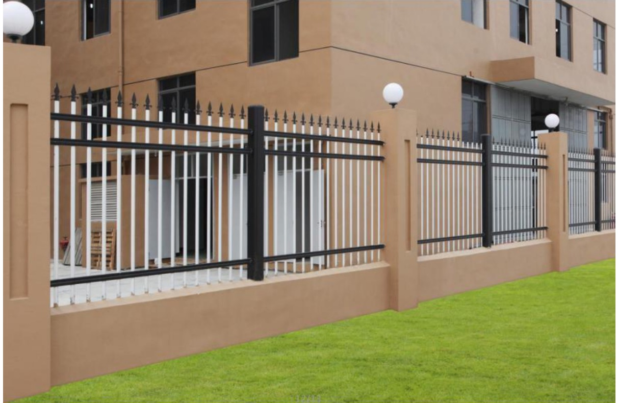 High Quality Aluminium Pivot Fence Garden Security Blade Yard Fence Flat Fence