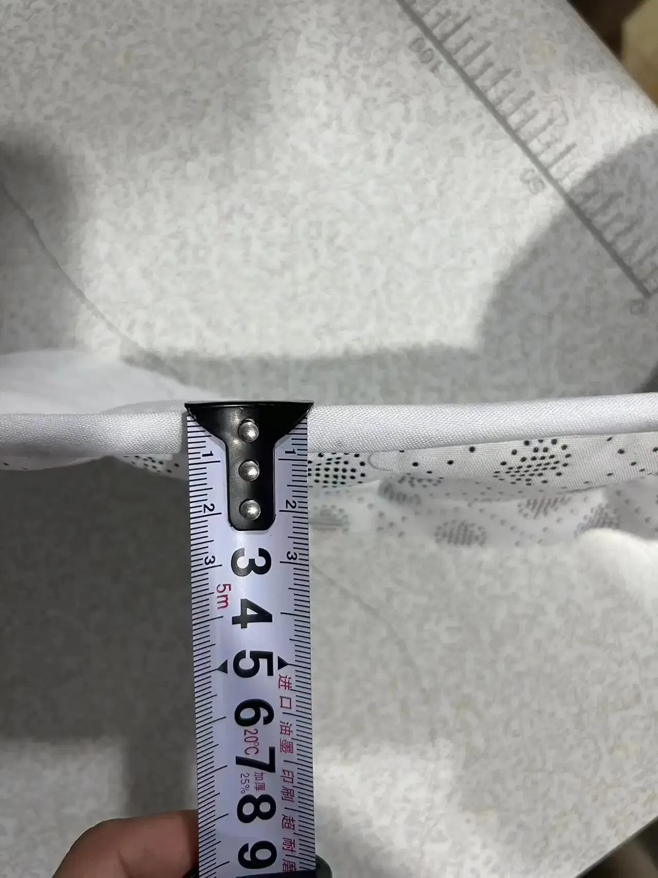 Wholesale Machine Washable Mattress Cover with Elastic Band Straps Quilted Mattress Topper