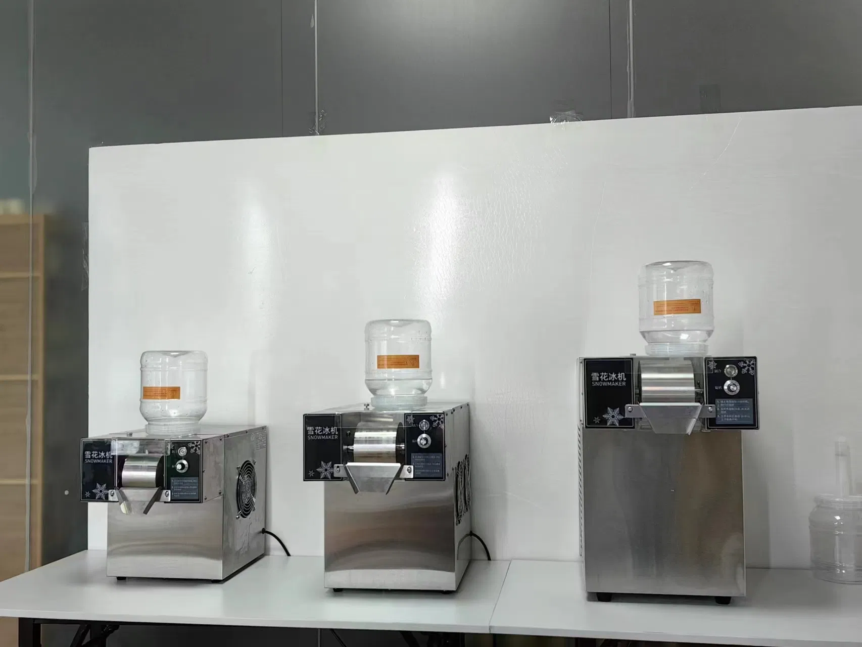 Snowflake Ice Making Machine Korean Kakigori Bingsu Machine