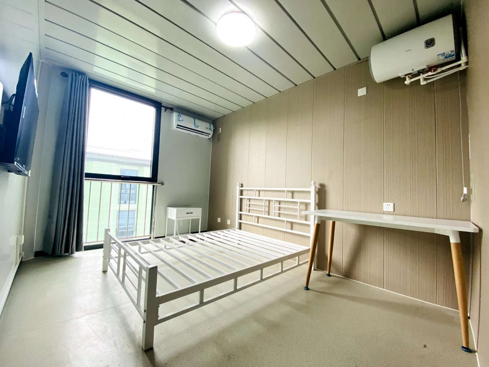 Innovative Modular Container Home and Garage Solution for Modern Living