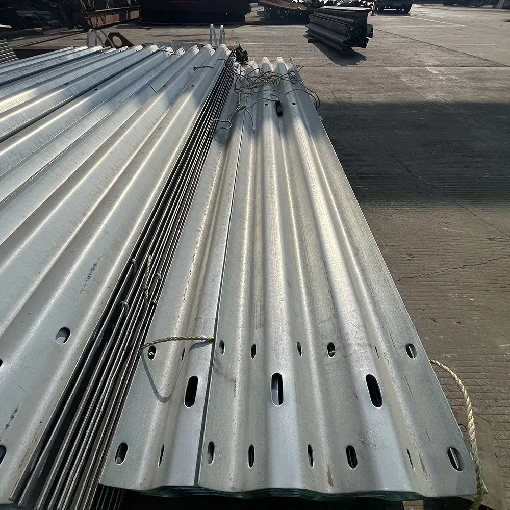 Weather-Resistant Highway Guardrail for Expressways with En1317