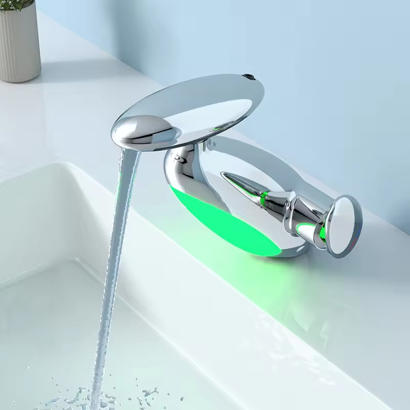 Smart LED Color-Changing 4 Modes Bathroom Faucet with 360° Rotating Pull-out Spout