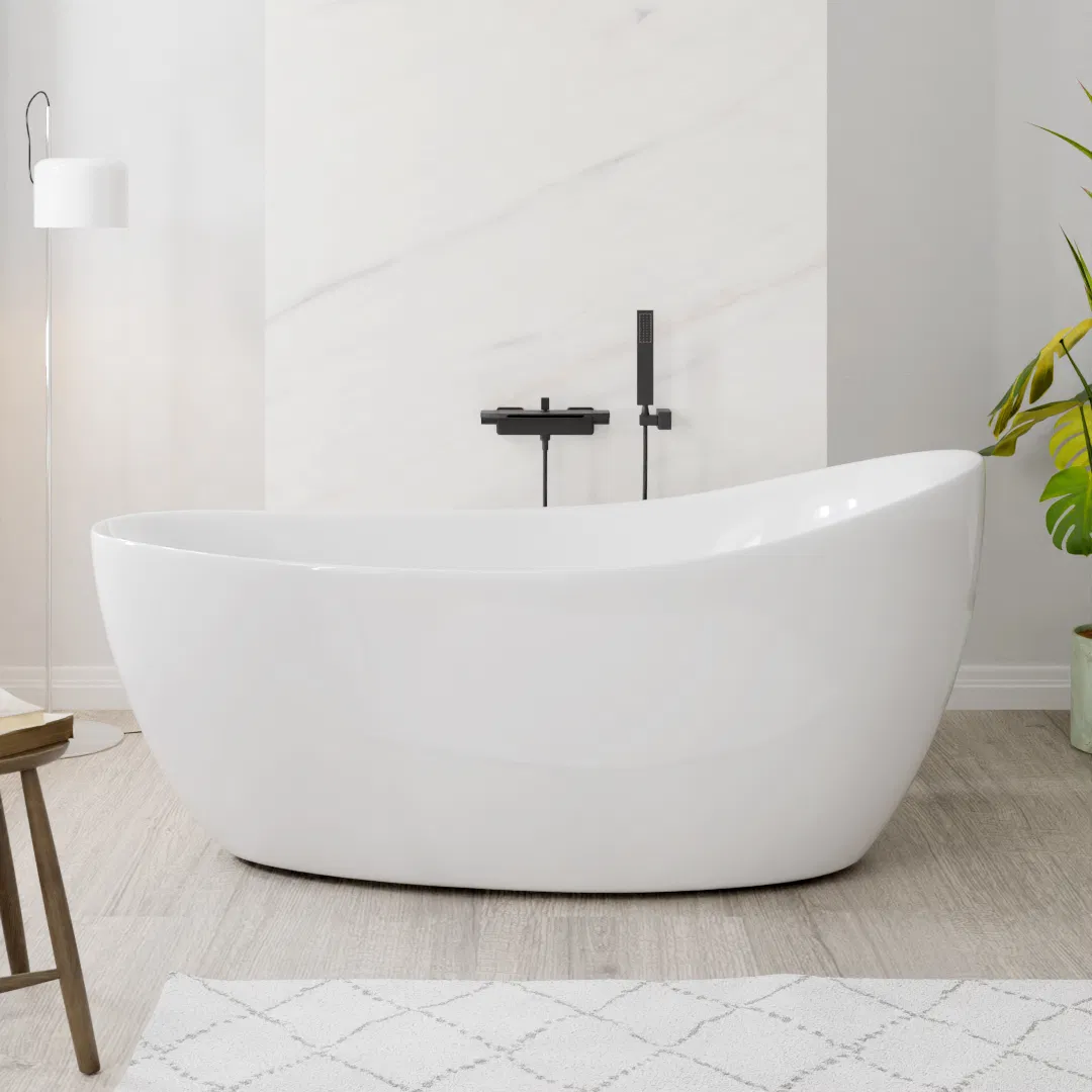 Ванна акриловая отдельностоящая классическая в форме полумесяца