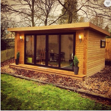 Qsh Luxury Wooden Prefab House Hut for Living