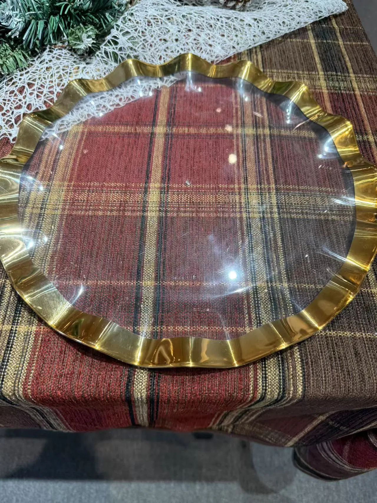 Catering Standard Eco-Friendly Plastic Charger Plate Used in Wedding/Party/Household/Resturant