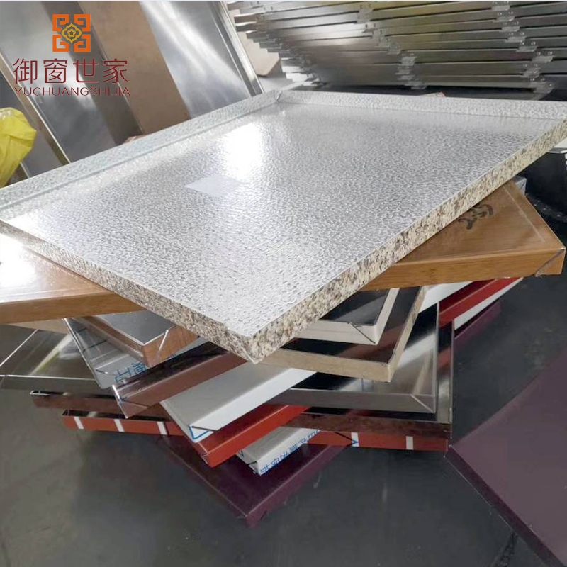 Custom Superior 2.0mm 3.0mm Flat-Seam Series Strength Composite Honeycomb Aluminum Veneer