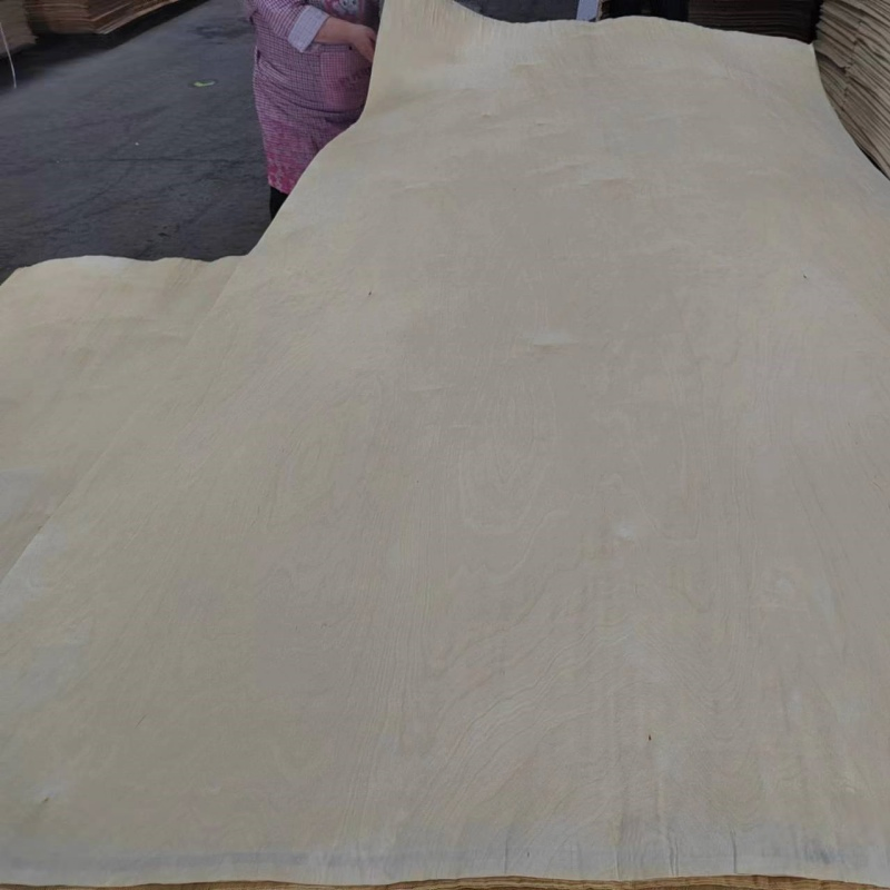 Chinese Suppliers Wood Veneer C/D Grade Plywood Birch Veneer