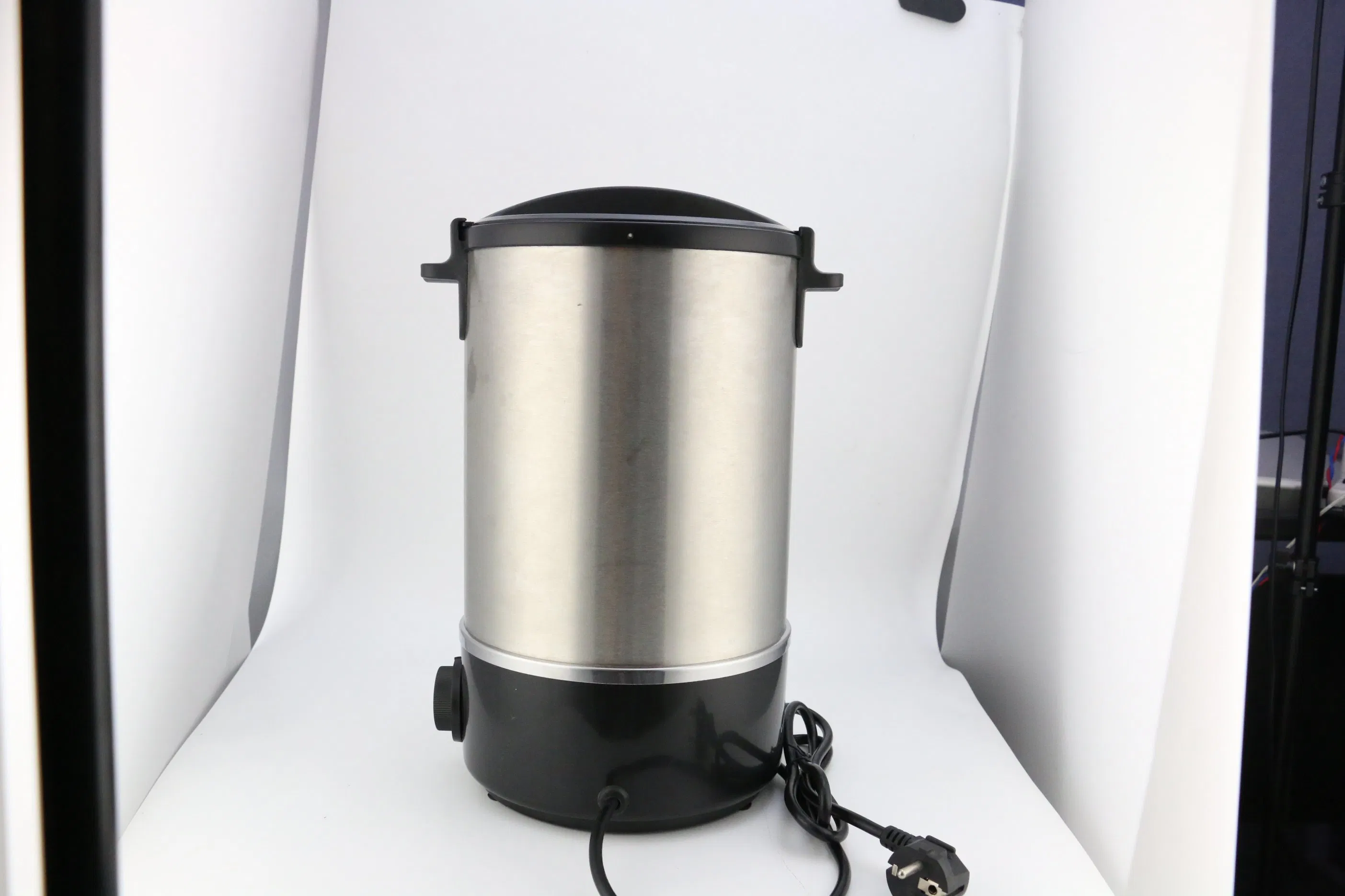 China Factory 30L Electric Double Layer Water Boile Urn