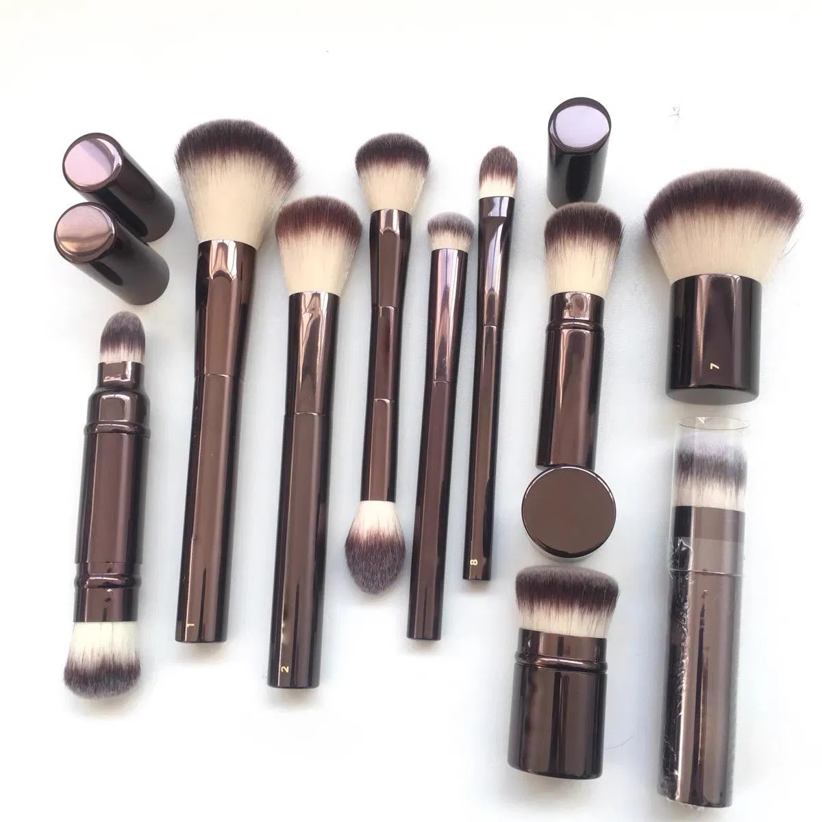 19PCS High Quality Fiber Hourglass Design Face Eye Foundation Blush Makeup Brush Set