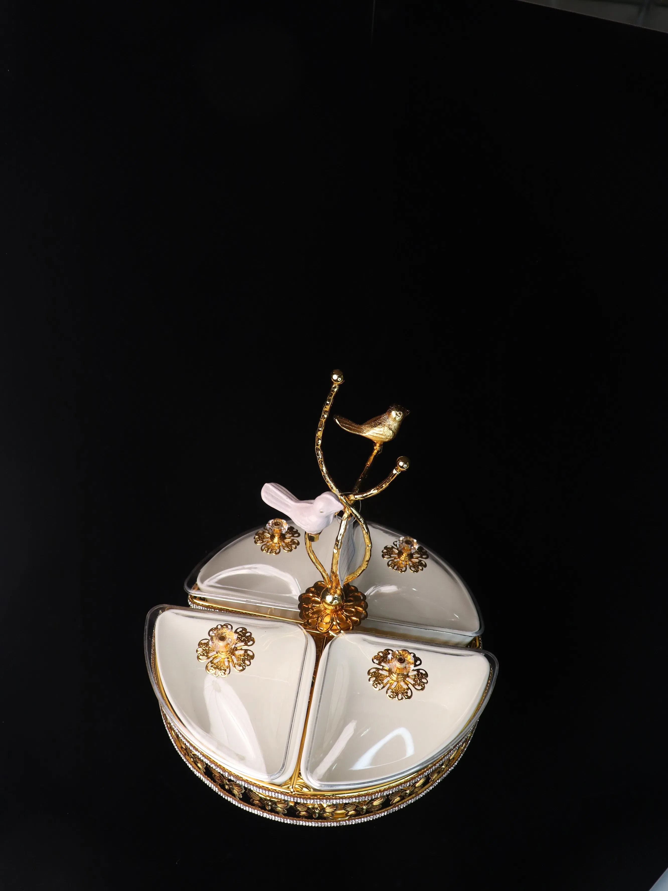 Home Ornament Gold-Plated Iron Frame with Large Size Four-Panel Ceramic Bowl