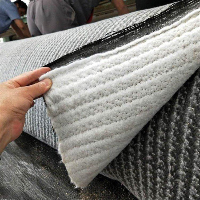 Bentonite Waterproofing Blanket Geosynthetic Clay Liner Gcl for Landfills 4000-6000g