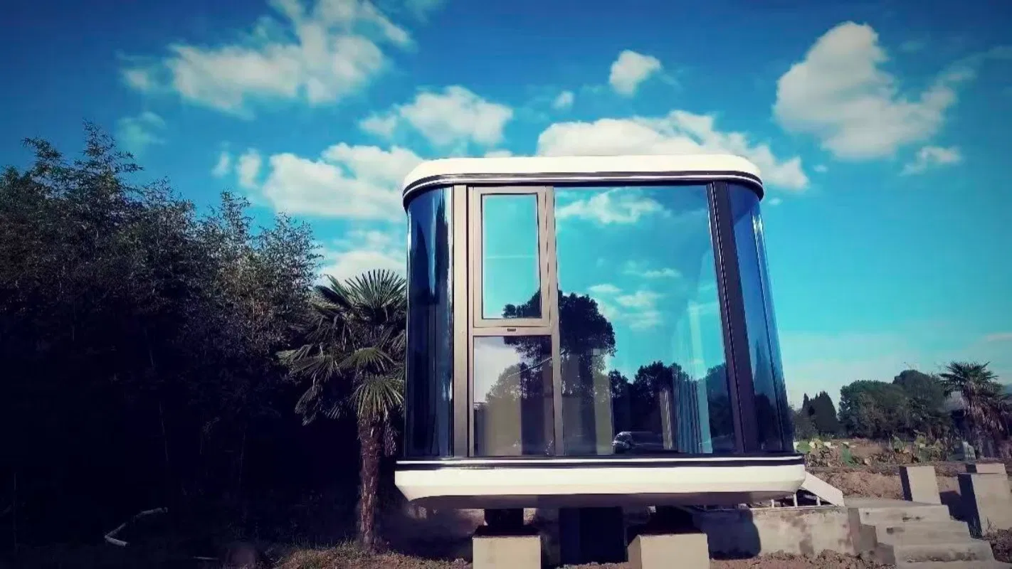 Luxury Prefab Portable Capsule Space Prefabricated House